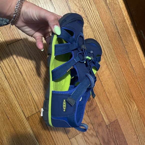 Keens Perfect Condition - Picture 2 of 8